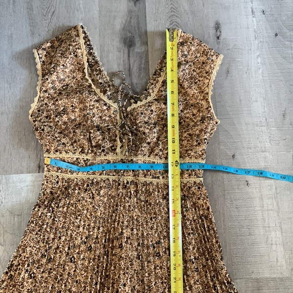 JT Dress by Jody of California Chic Pleated Dress shades of tan/brown Vintage - Picture 7 of 10